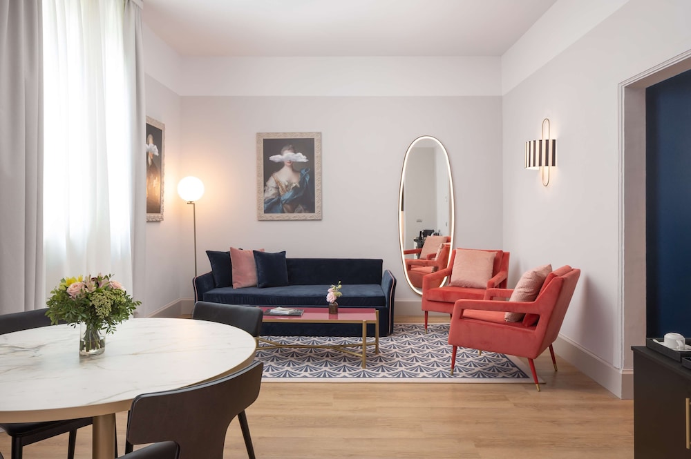 Suite, 1 Bedroom thumbnail 6