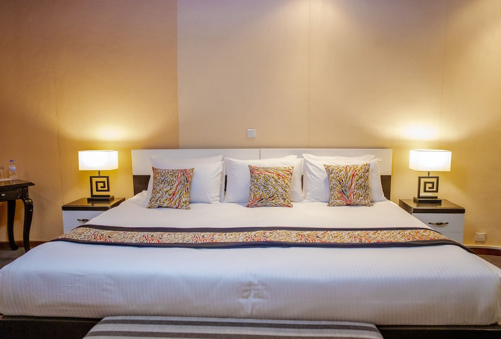 Premium Room, 1 King Bed, Balcony, City View