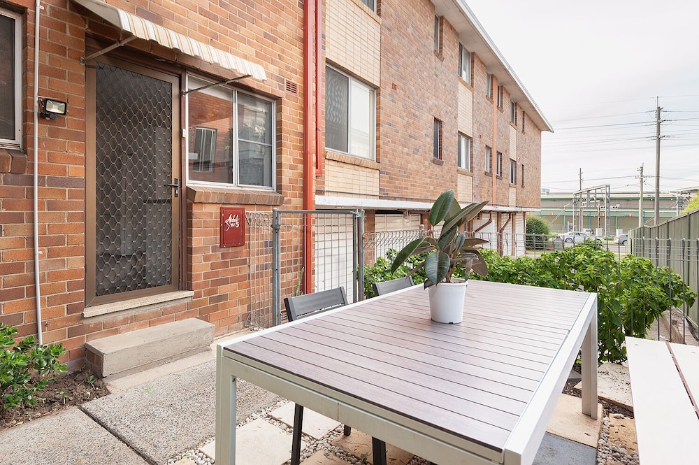Exclusive Townhome, 2 Bedrooms photo 3