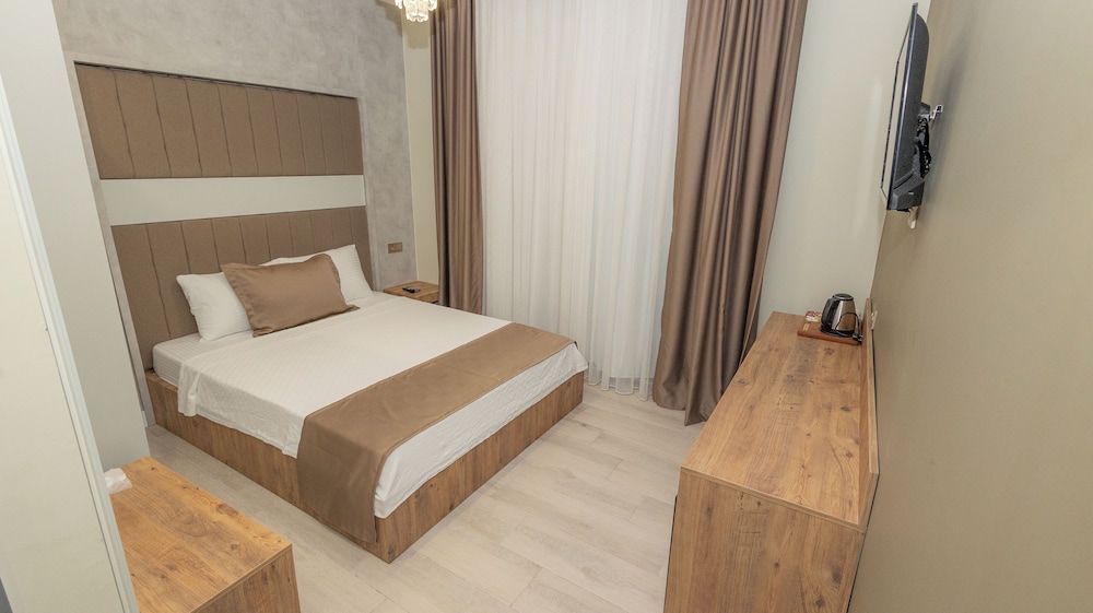 Economy Double Room