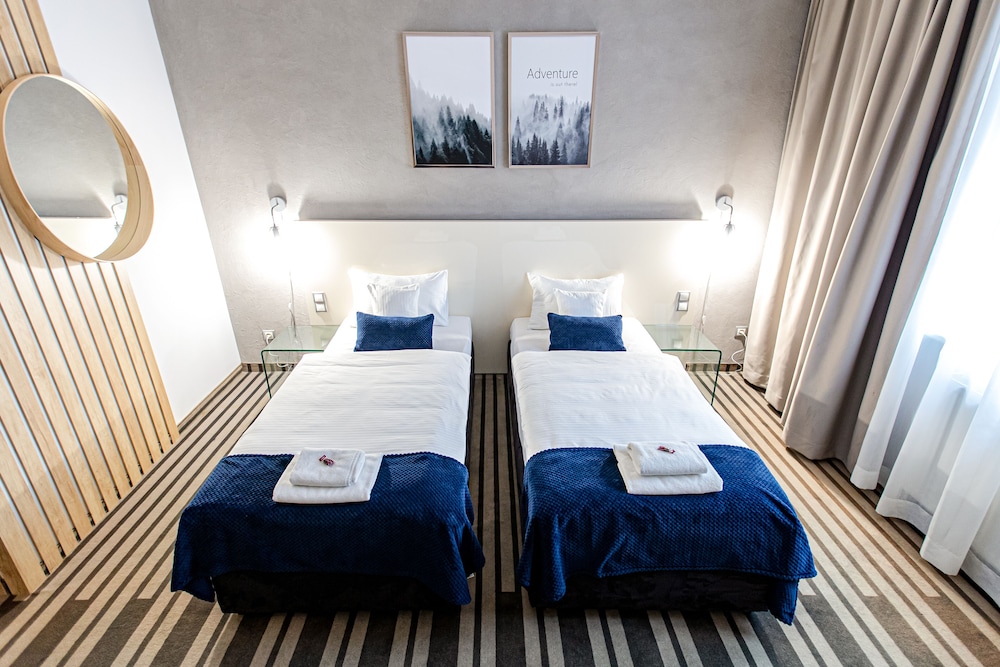 Standard Double or Twin Room - Photo 1