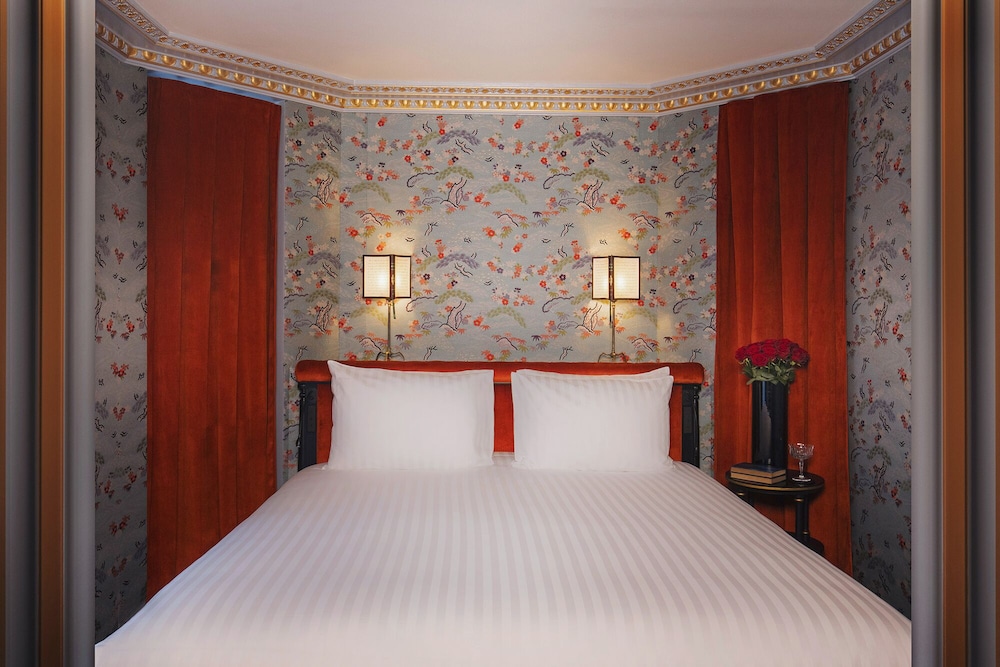 Junior Suite thumbnail 6