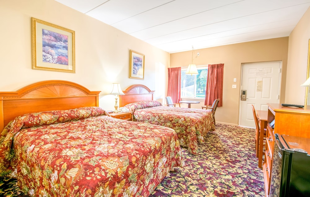 Standard Double Room, 2 Double Beds photo 2