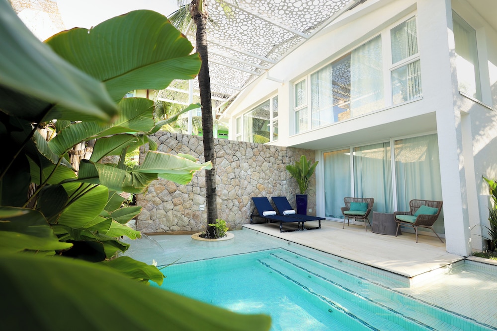 Villa, 1 King Bed, Resort View (with Plunge Pool, Bi-level Suite)