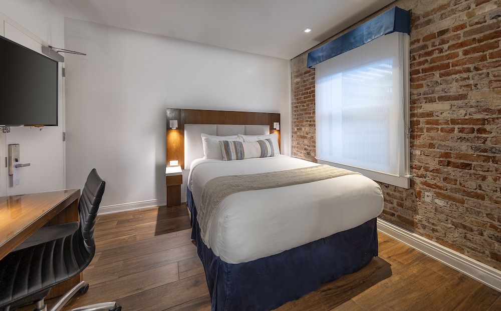Standard Room, 1 Full Bed, Accessible - Photo 1