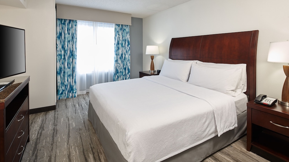 Suite, 1 Bedroom - Photo 3