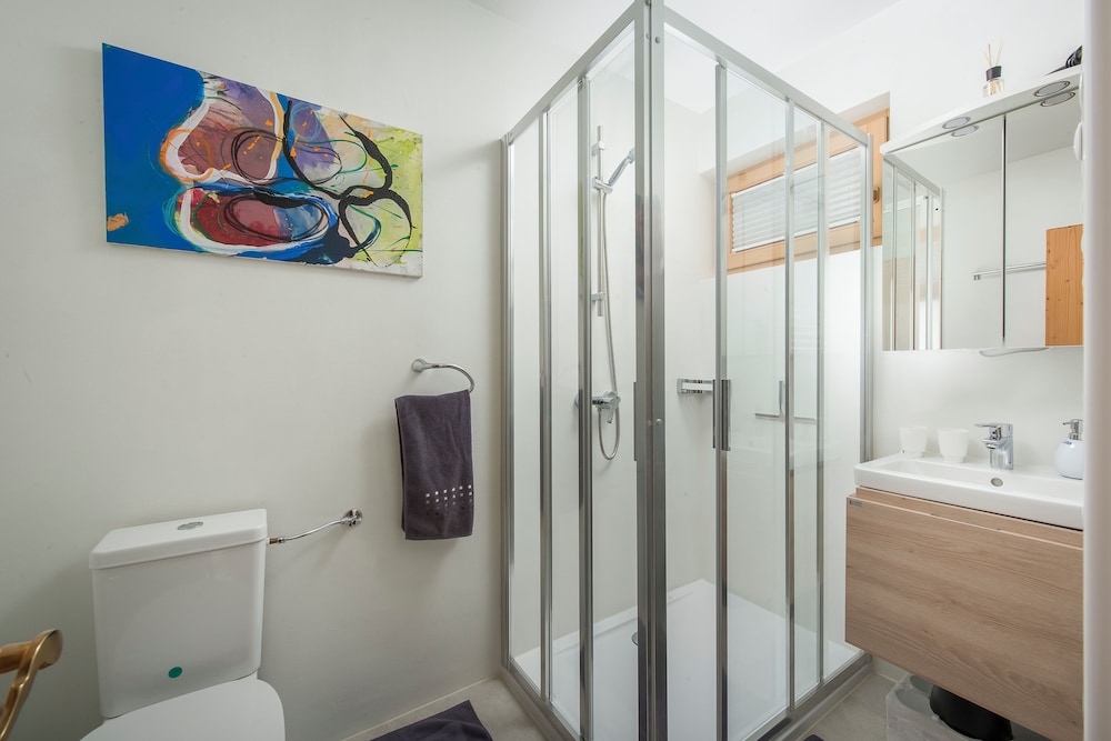 Studio Apartment photo 2