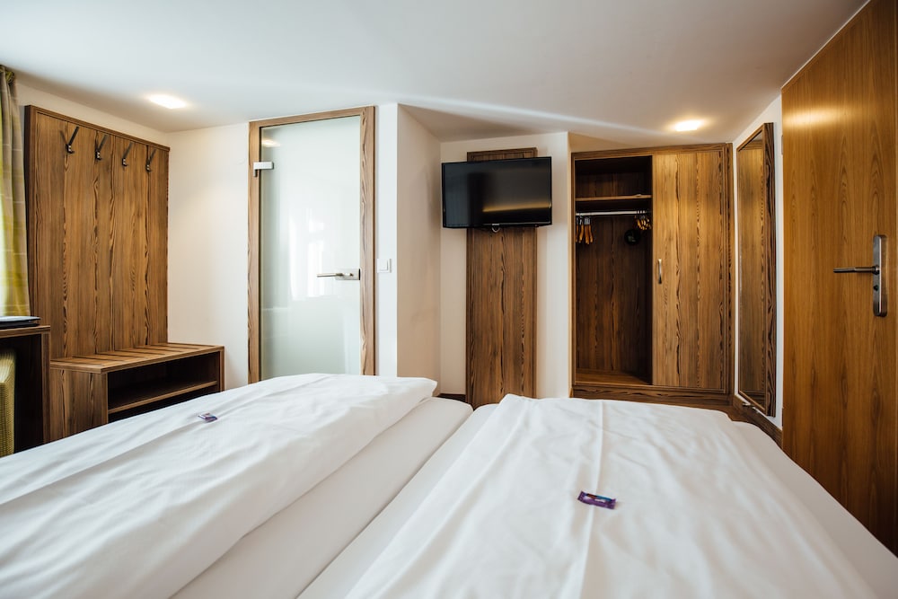 Double Room (no dogs allowed) photo 3