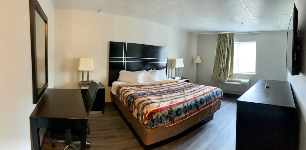 Standard Room, 1 King Bed photo 2