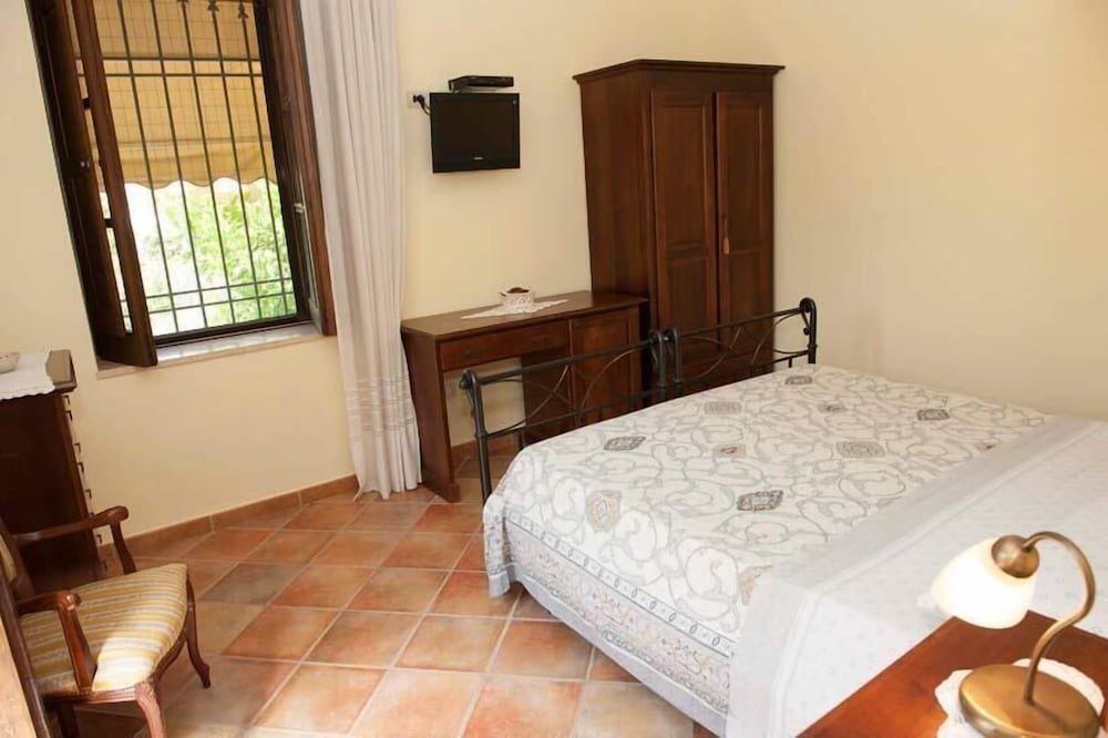 Double Room (Mandarino) photo 2