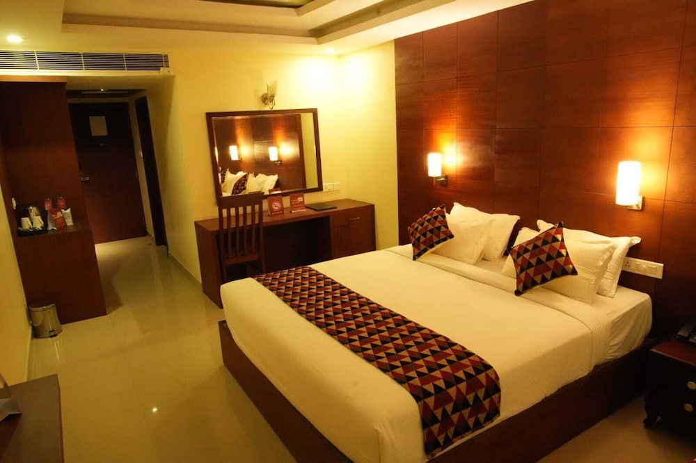 Double Room, City View