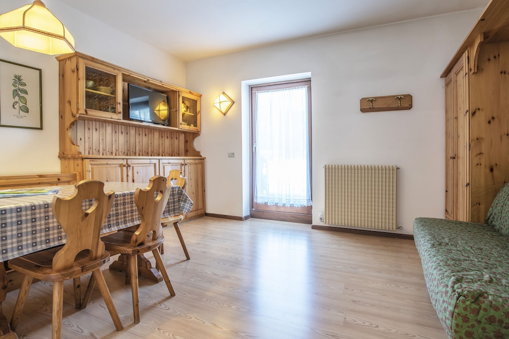 Traditional Studio