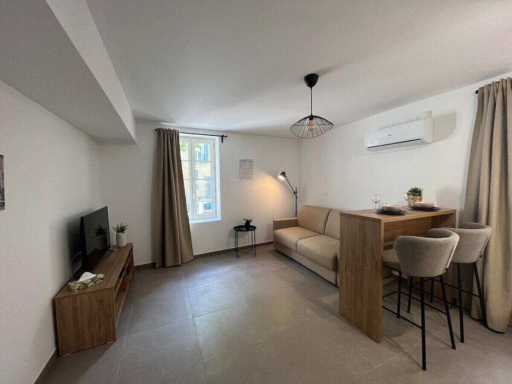 Comfort Studio (Studio 101)