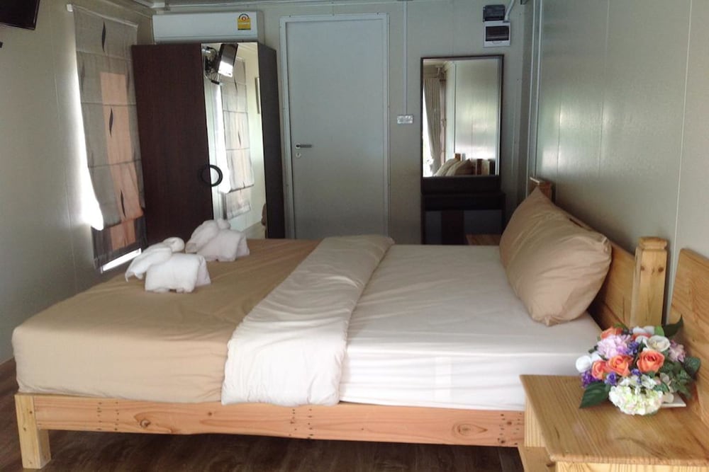 Standard Room photo 2