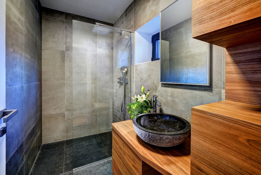 Apartment Modern, 2 Bedrooms photo 3