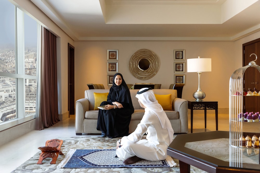 Signature Suite, 2 Bedrooms (Kaaba) - Photo 8
