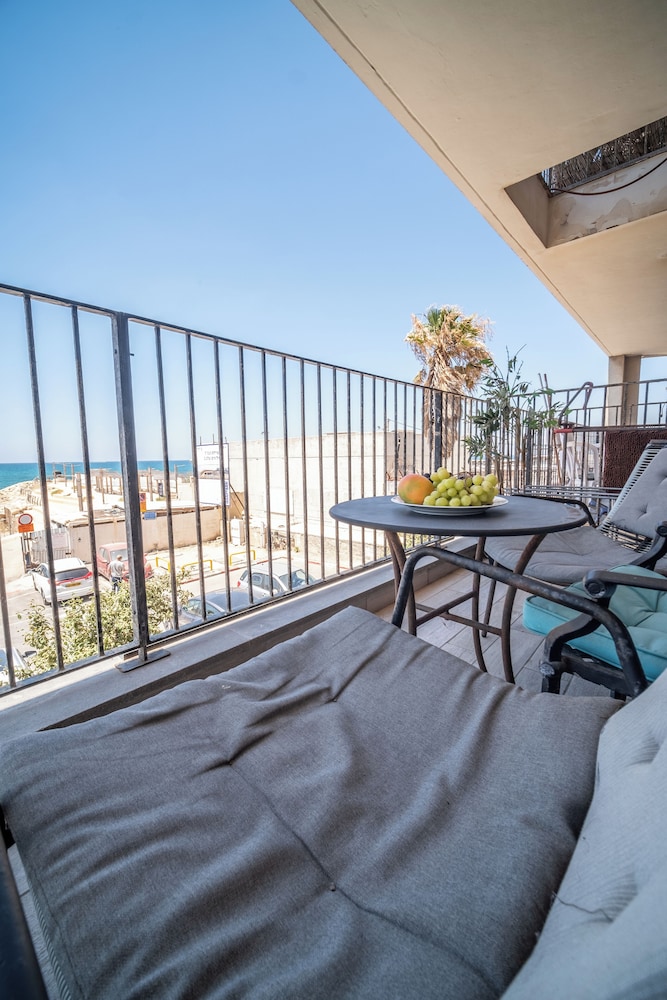 Condo, Beach View photo 3
