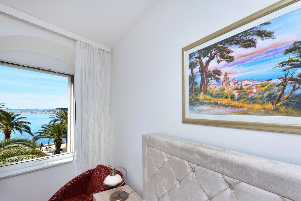 Superior Room, Sea View photo 3