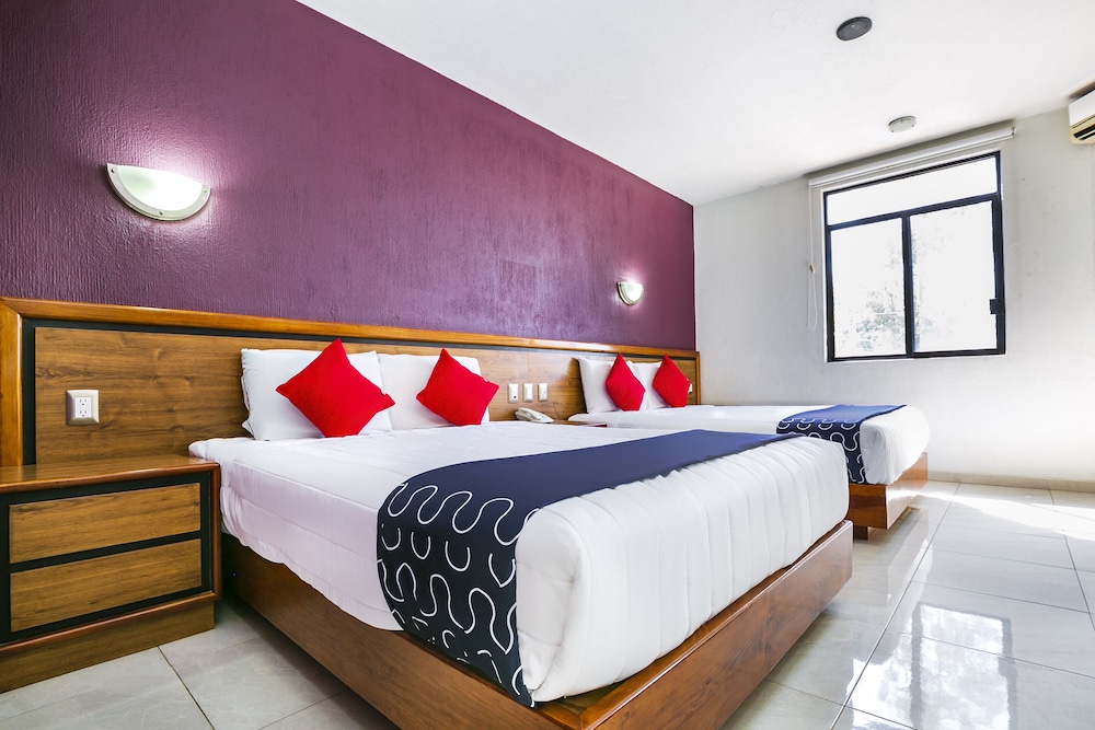 Standard Room, 2 Double Beds - Photo 1