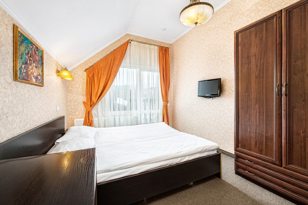 Economy Double Room (Plus) photo 1