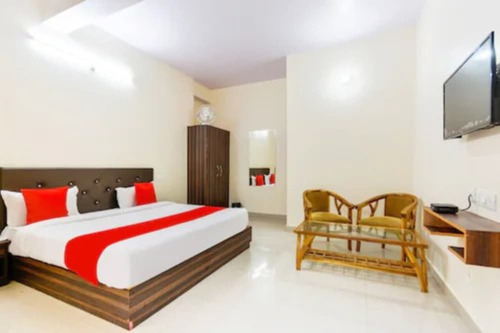 Deluxe Double Room - Photo 1