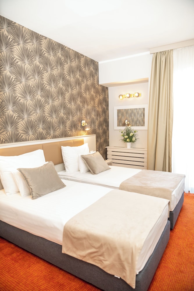 Classic Double or Twin Room (LUX) photo 1