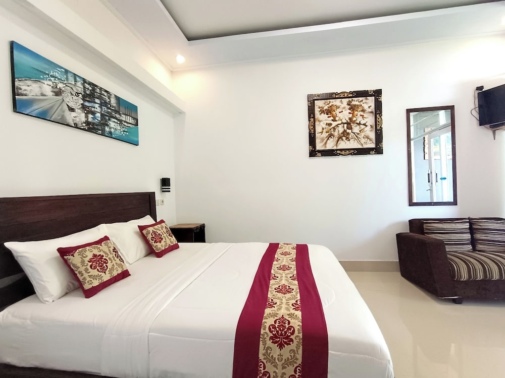 Deluxe Double Room - Photo 12