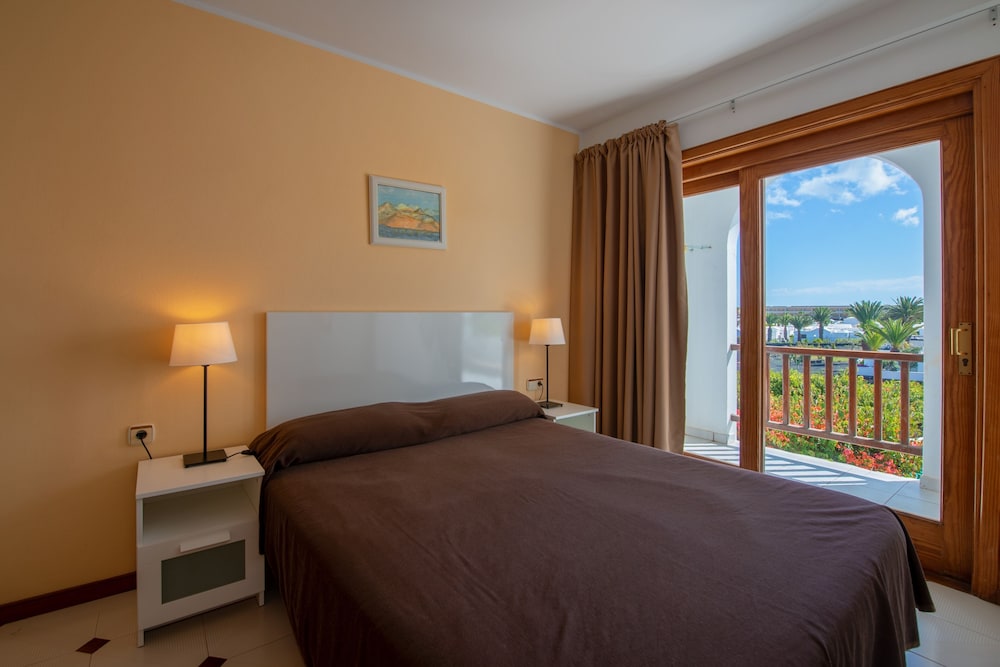 Superior Apartment, 2 Bedrooms, Sea View photo 2