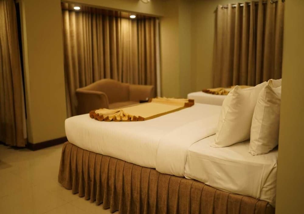 Executive Suite photo 2