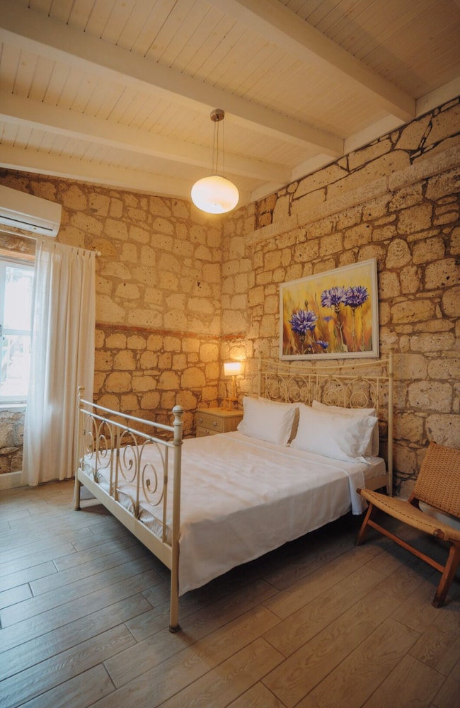 Luxury Double Room, 1 King Bed, City View