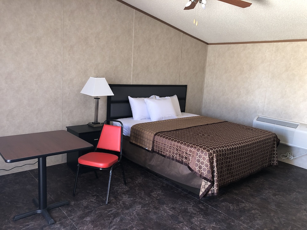 Deluxe Single Room (Non Smoking)