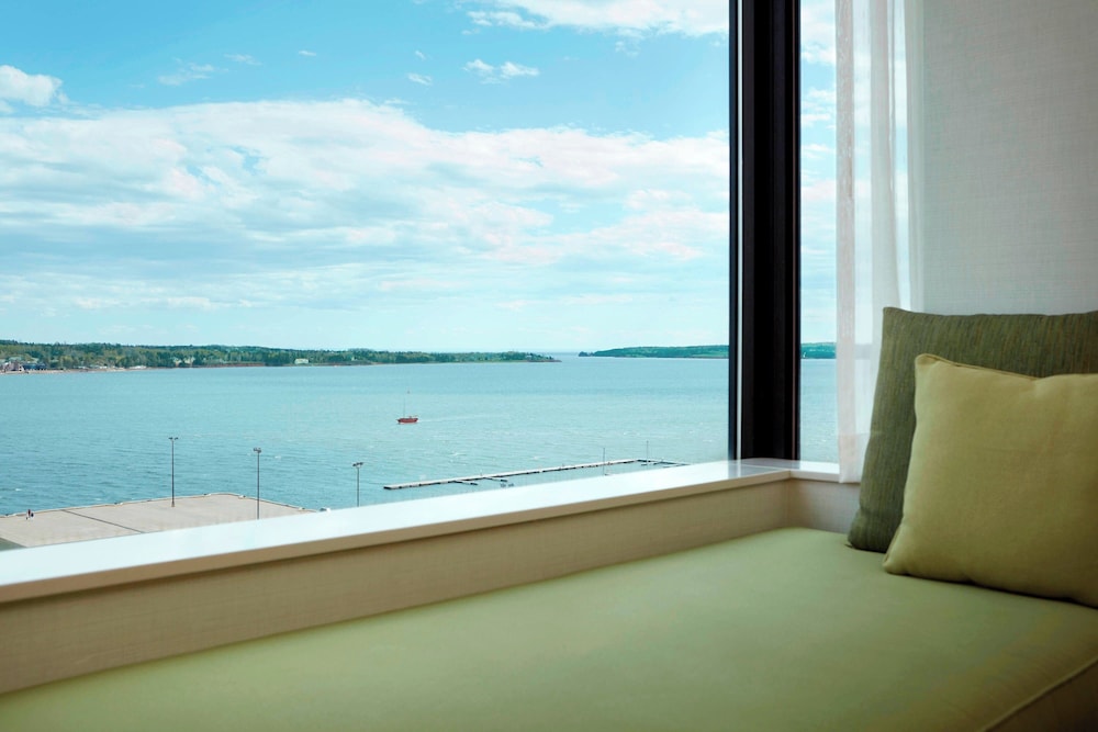 Room, 1 King Bed (View) - Photo 6