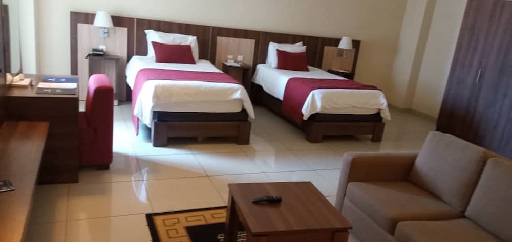 Executive Twin Room photo 2