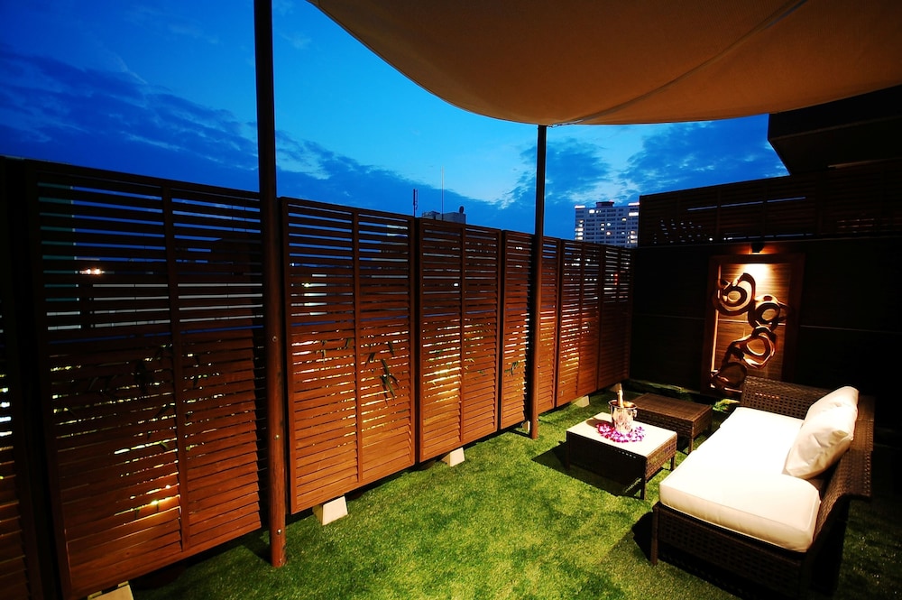 Junior Suite with Open-Air Bath photo 3
