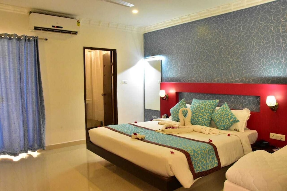 Deluxe Double Room, 1 Bedroom - Photo 1