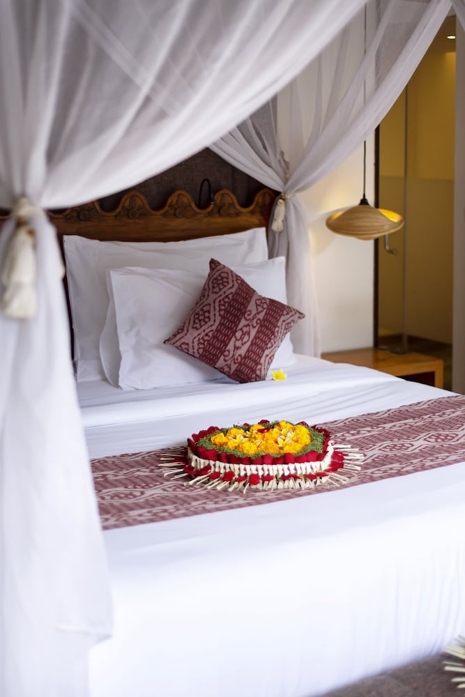 One-Bedroom Villa with Private Pool - King Bed - Photo 2