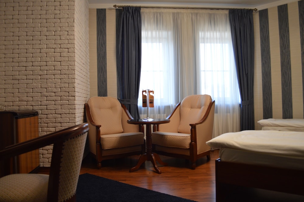 Standard Twin Room photo 3