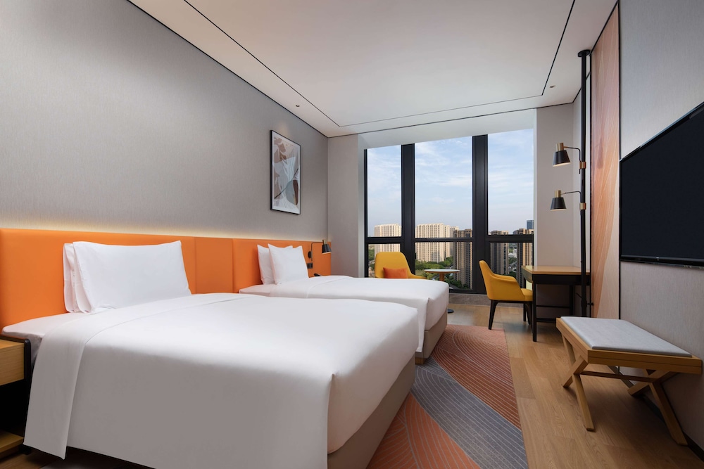 Room, 2 Twin Beds - Photo 3