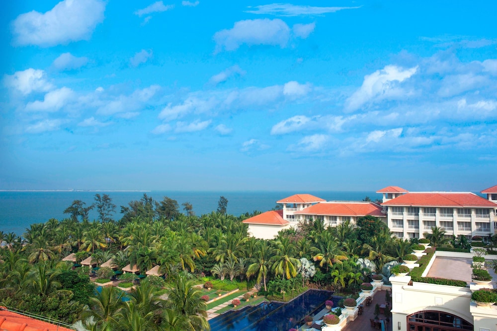 Room, 1 King Bed, Balcony, Ocean View - Photo 4