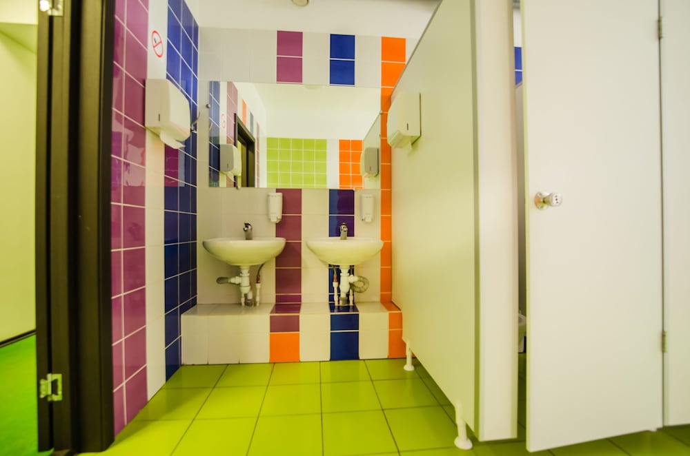 Economy Double Room, Shared Bathroom photo 3