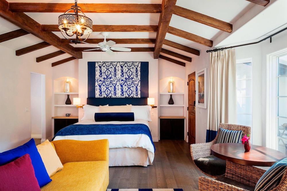Suite, 1 King Bed photo 1
