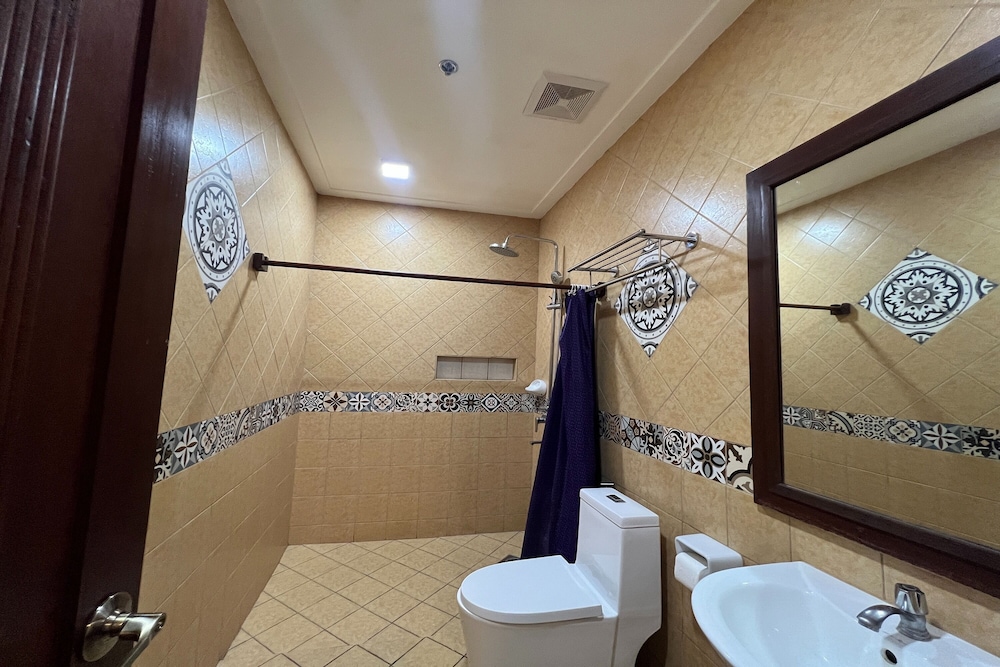Twin Room - Photo 2