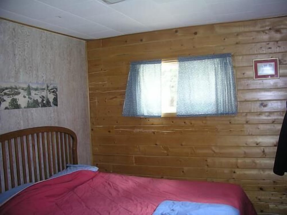 #15, Woodsman, 3 bed
