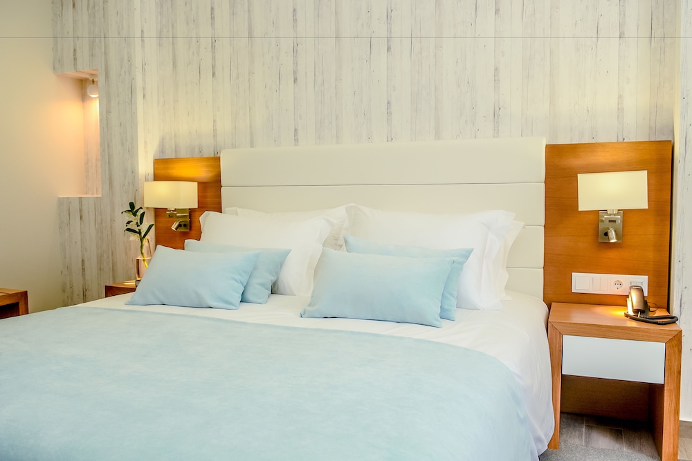 Superior Double or Twin Room (7) photo 1