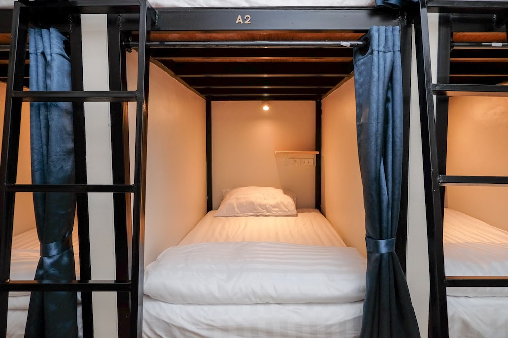 Comfort Shared Dormitory, Men only, Non Smoking, Allergy Friendly photo 1