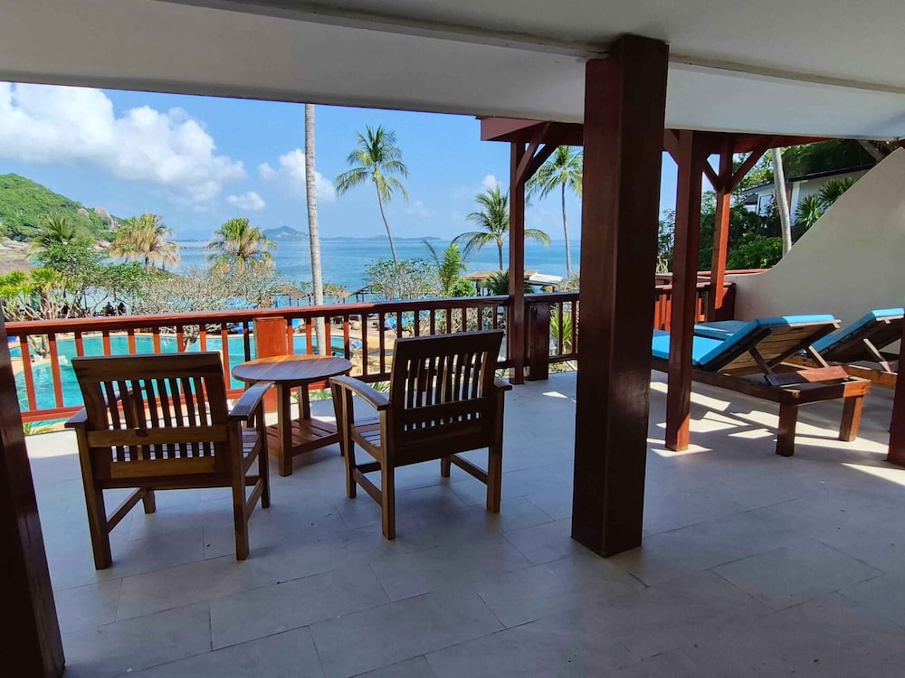 Seaview Terrace - Photo 1