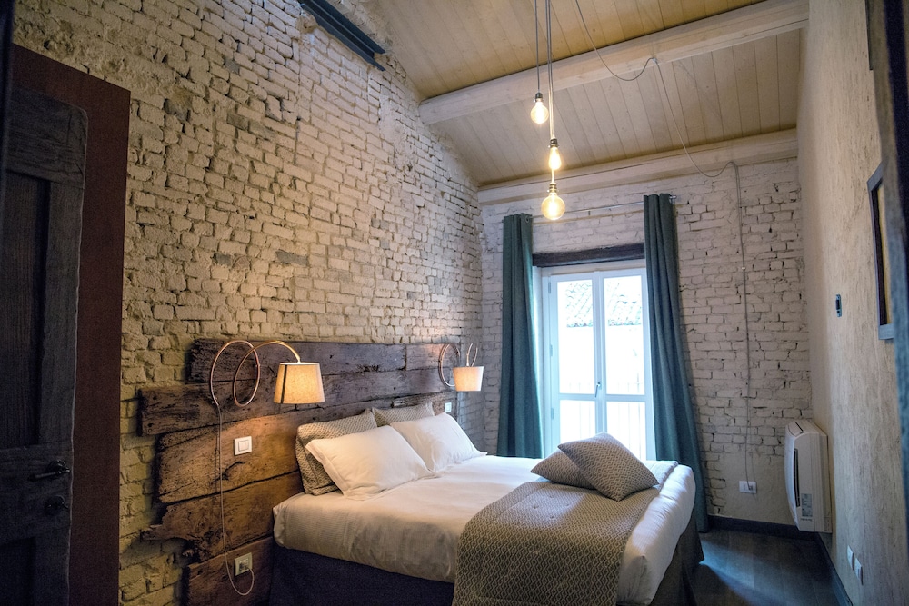 Deluxe Duplex, 1 Bedroom, Terrace, Ground Floor photo 1