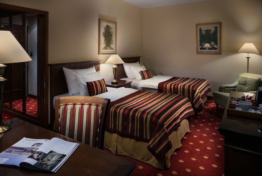 Deluxe Double Or Twin Room (Gala Dinner Included) photo 2