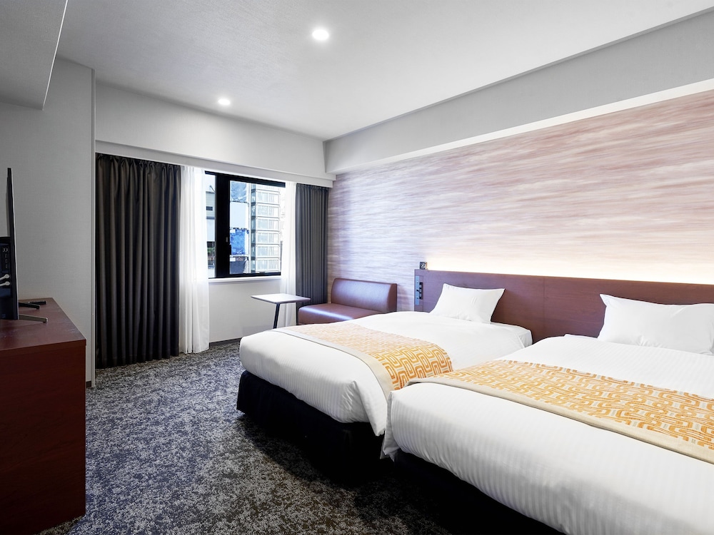 Basic Twin Room - Photo 3