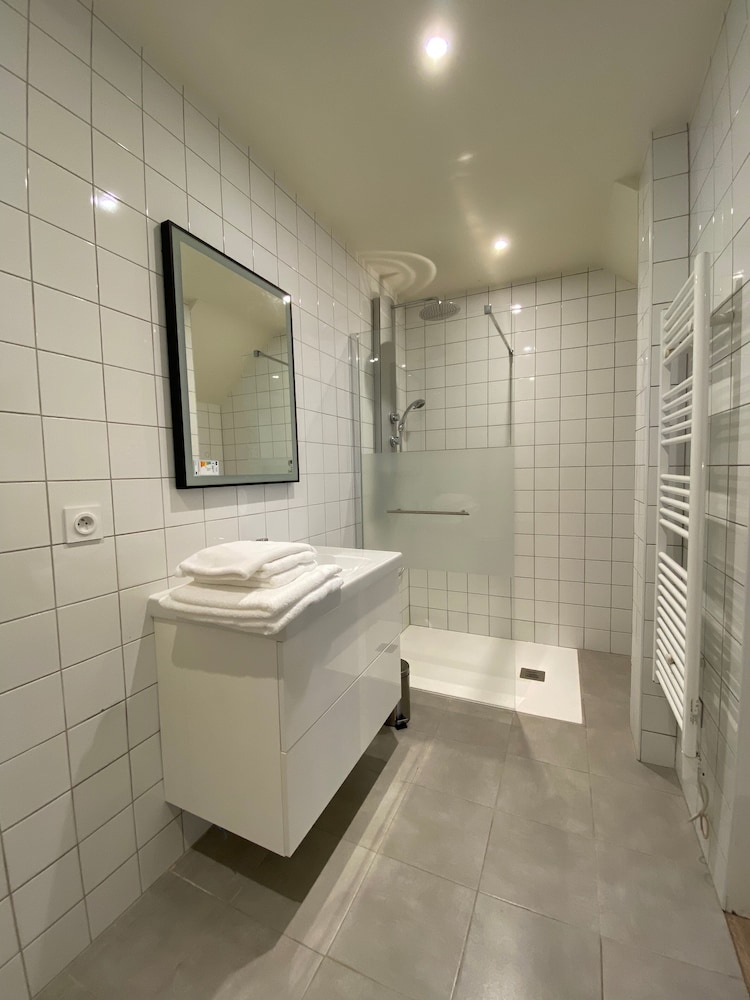 Economy Double Room - Photo 2